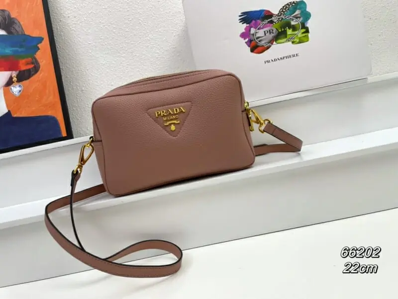 prada aaa qualite mini sac a main pour femme s_12230242